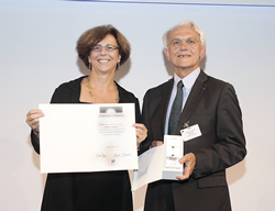 Ursula Keller, Swiss Federal Institute of Technology Zurich, Institute for Quantum Electronics and member of the Berthold Leibinger Innovationpreis Jury,  Gérard Mourou, Innovationpreis winner, with the Extreme Light Infrastructure (ELI) project