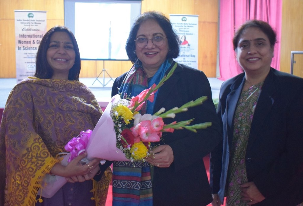 Indira Gandhi Delhi Technical University for Women students and staff with tech talk speaker Dr. Pratibha Jolly