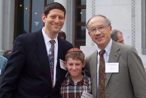 Tingye, Alan Wilner and son